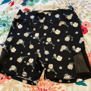 Victoria’s Secret Pink Ultimate Floral Bike Shorts Daisy